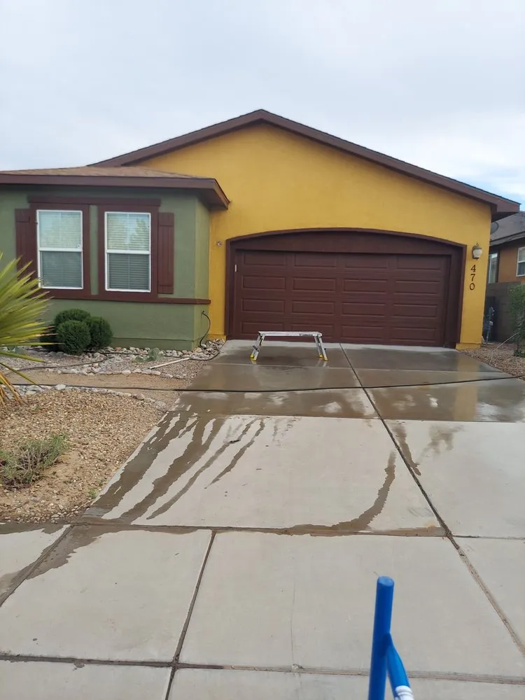 Slide of Jemmzzoo Services