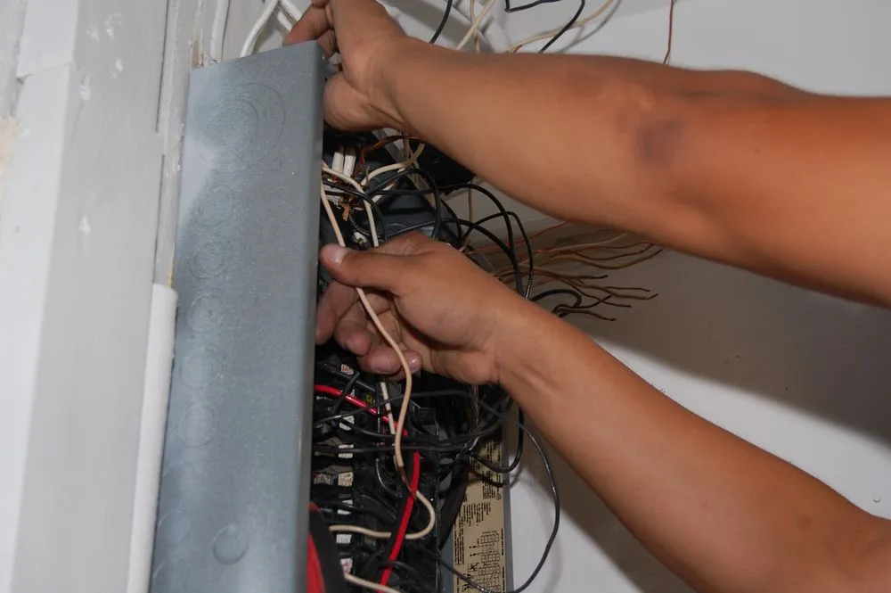 Slide of JEOAH Electric