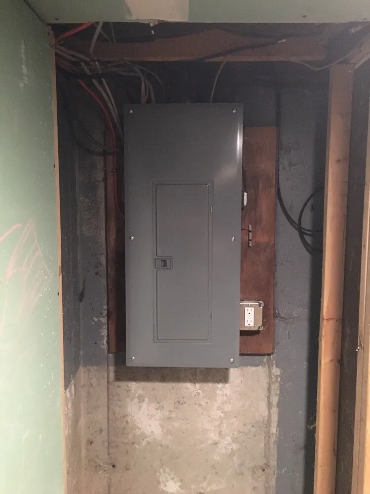 Slide of Jeremy Pratt Electrician