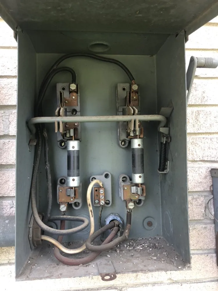 Slide of Jeremy Veal Electric