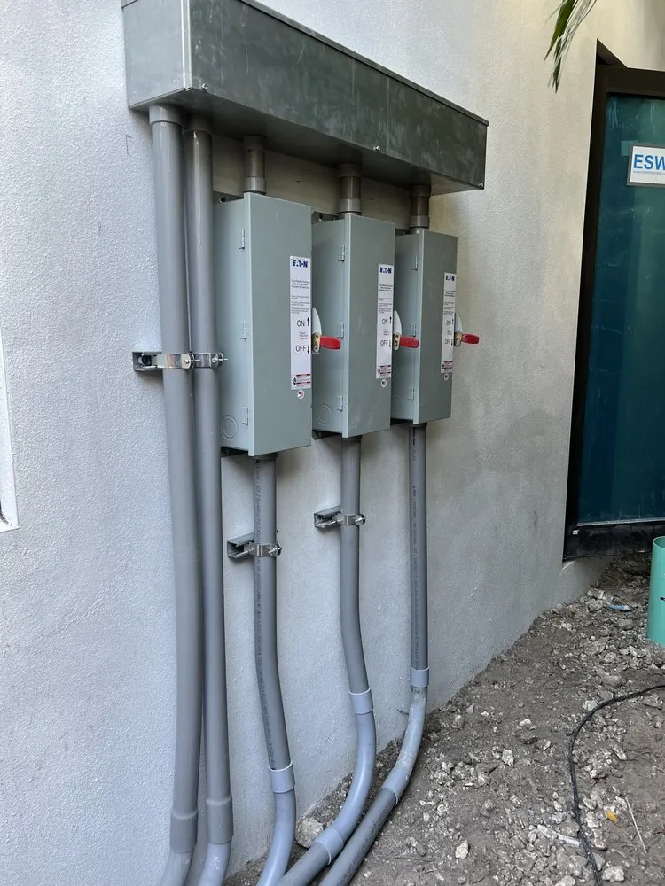 Slide of Jerez Electric Service