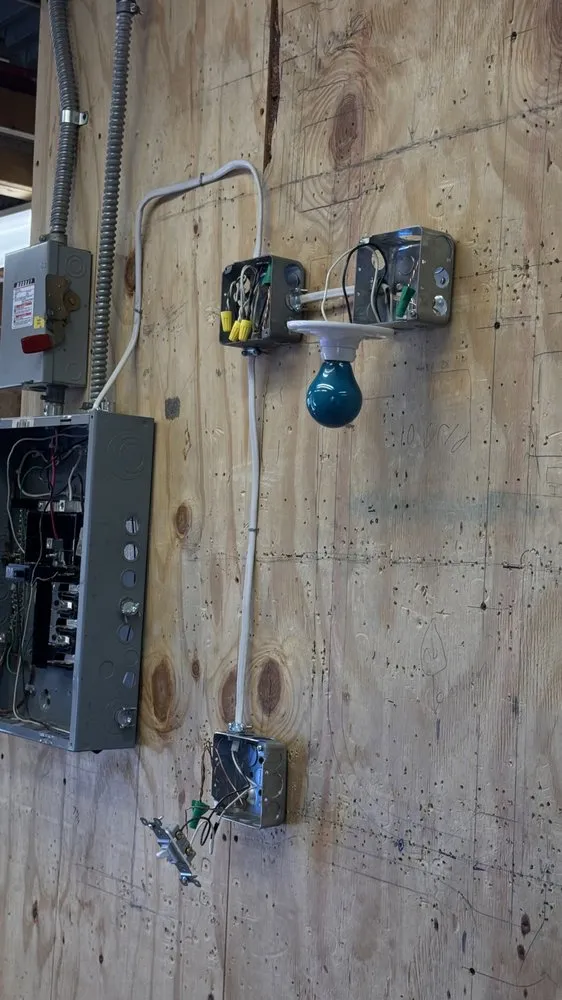 Slide of Jermy’s Electrical