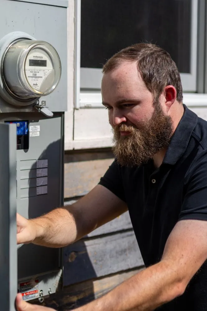 Slide of Jeromy Fowler Electric