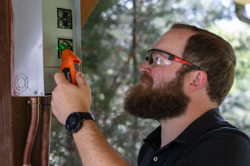 Slide of Jeromy Fowler Electric