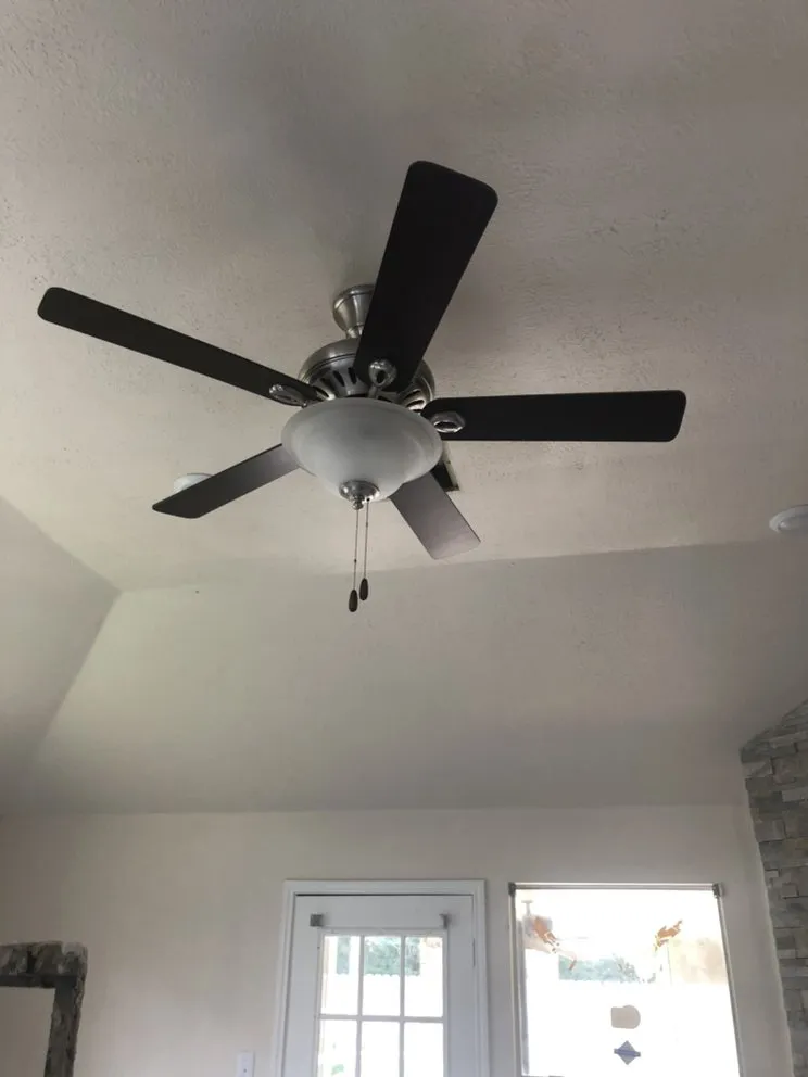 Slide of Jerry's Electric