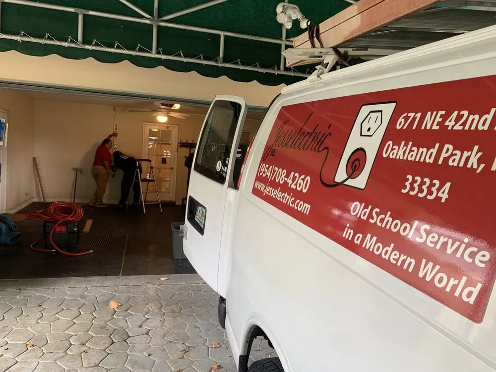 Slide of Jesselectric