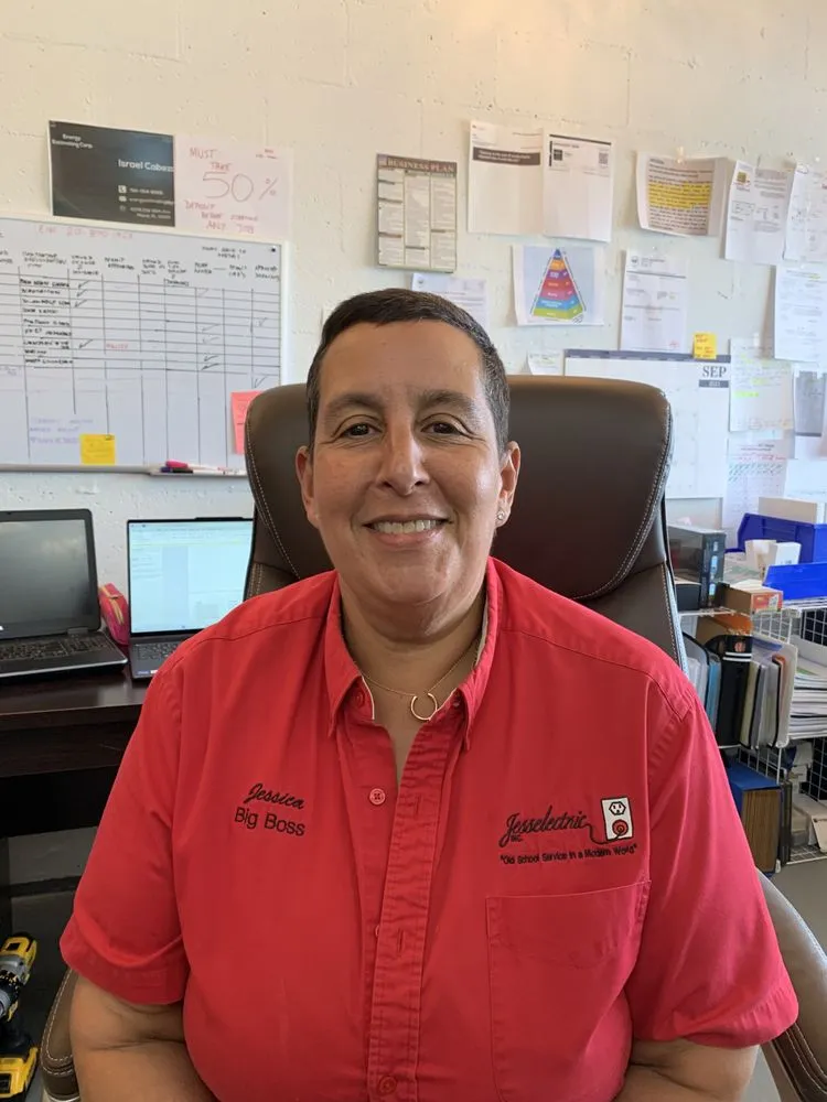 Slide of Jesselectric