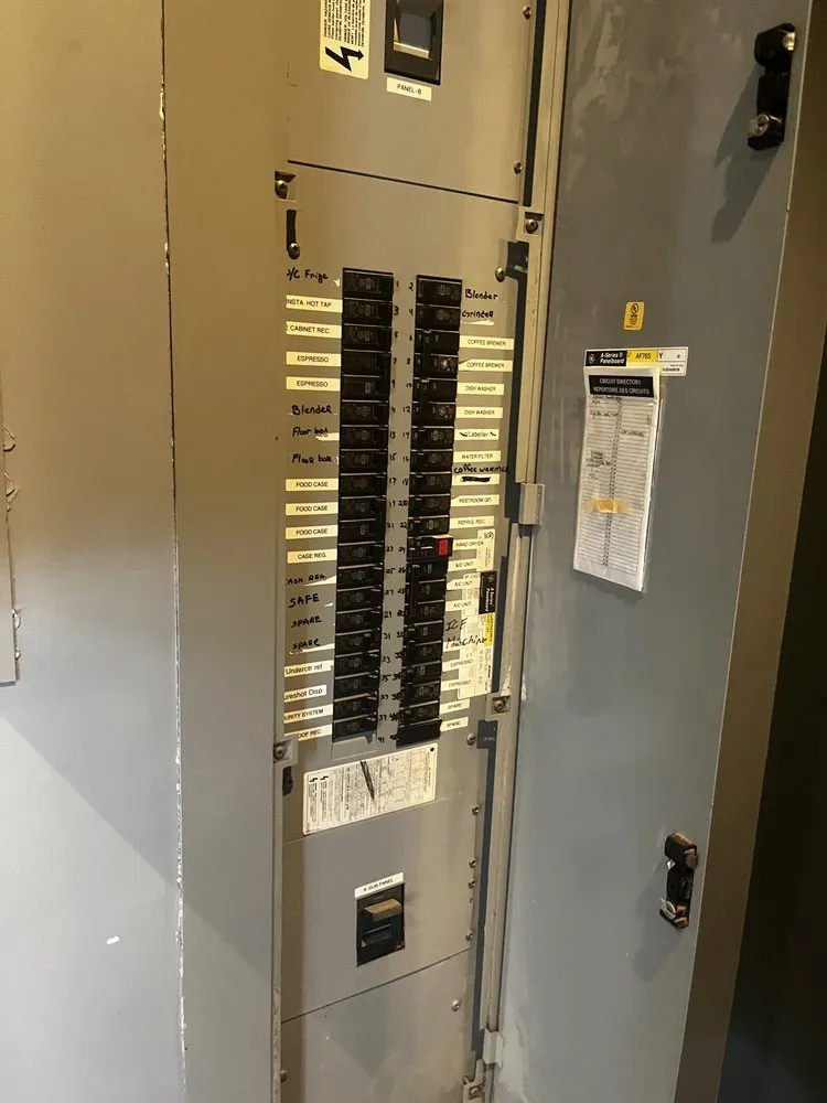 Slide of Jessthenater Electric