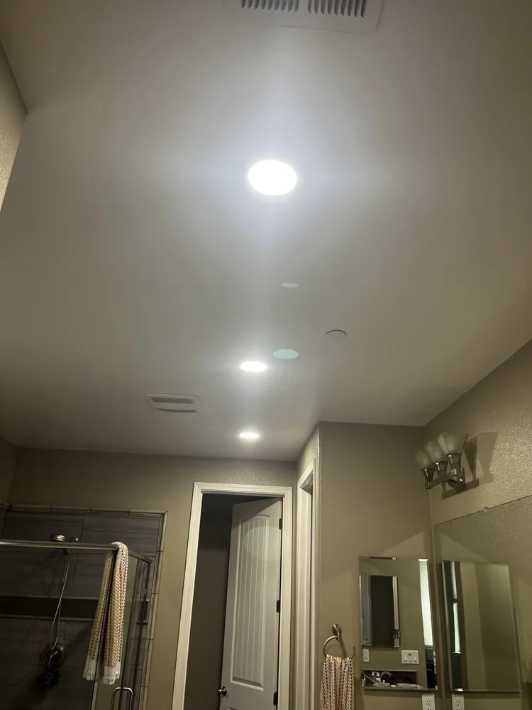 Slide of Jessthenater Electric