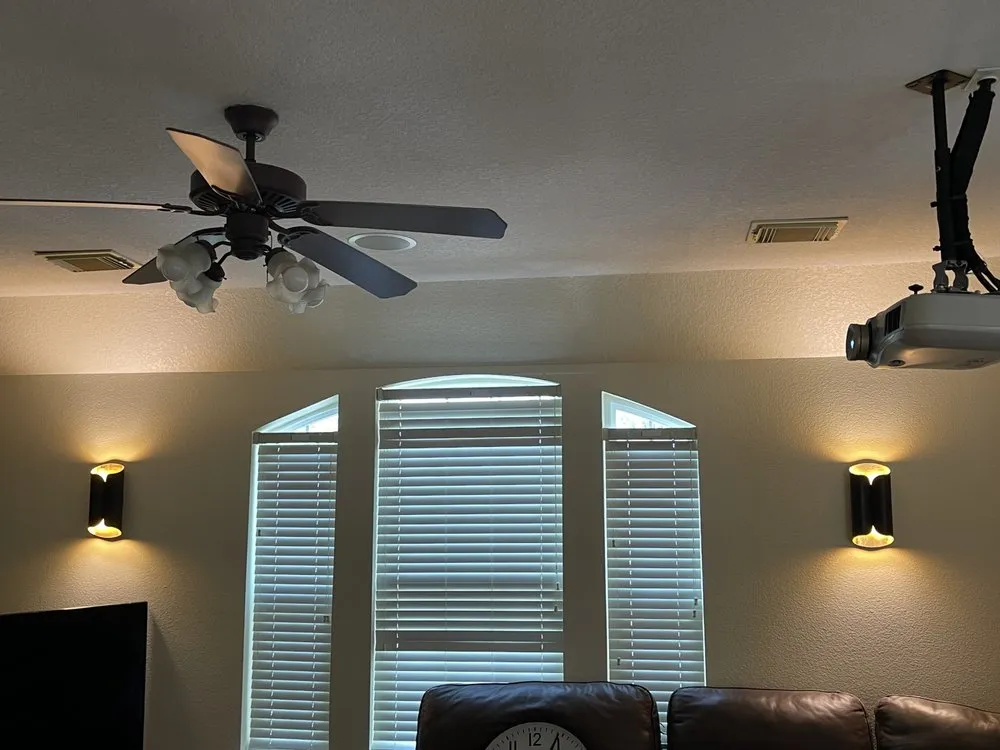 Slide of Jesus Name Electric