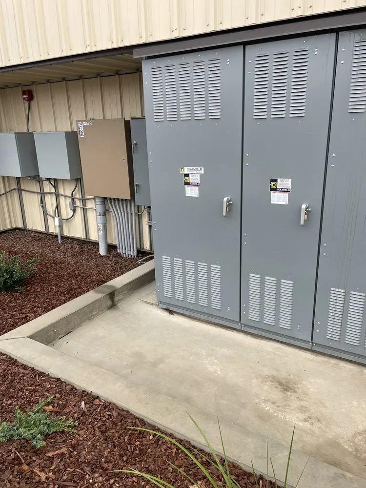 Slide of Jet's Electrical & Plumbing