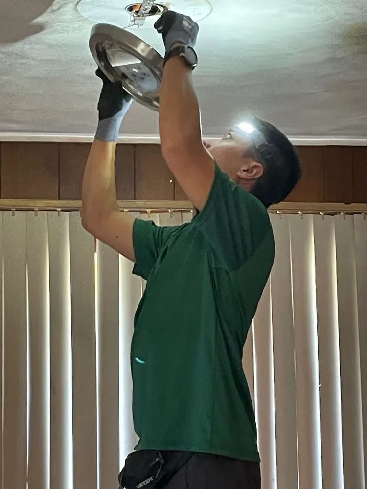 Expert outlet and switch repair service in Mililani, HI - Jet’s Electrical