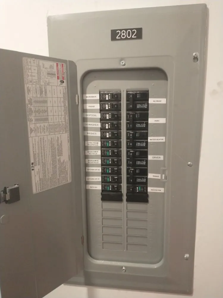 Certified electrician providing lighting installation in Augusta, GA - Je'Wat Industries
