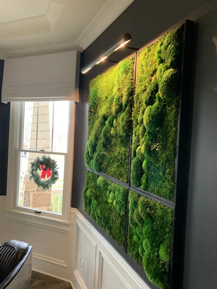 Certified electrician providing circuit breaker repair in ,