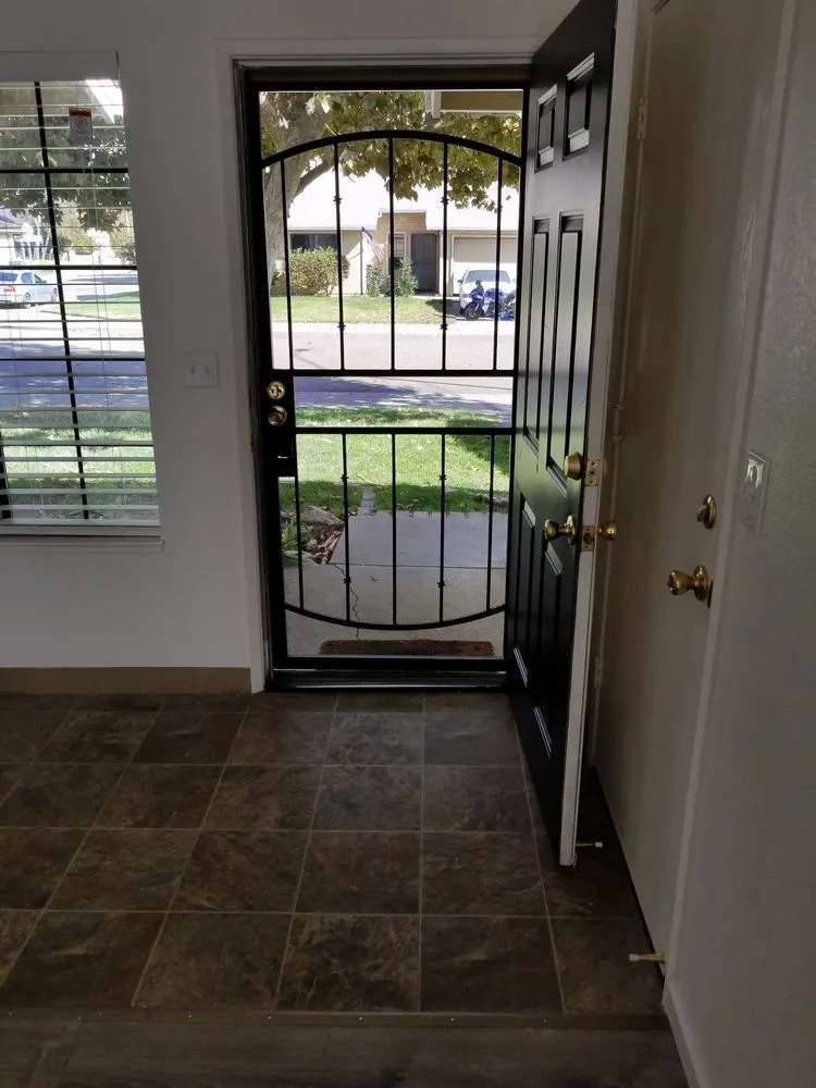 Slide of JG Construction