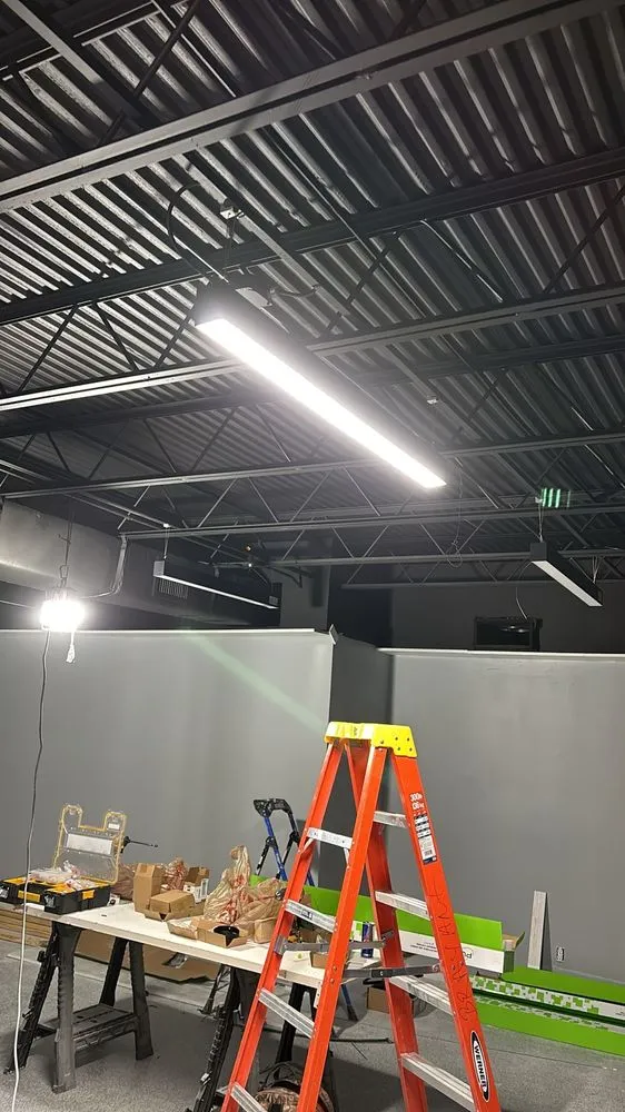 Slide of J&G Electrical Solution llc