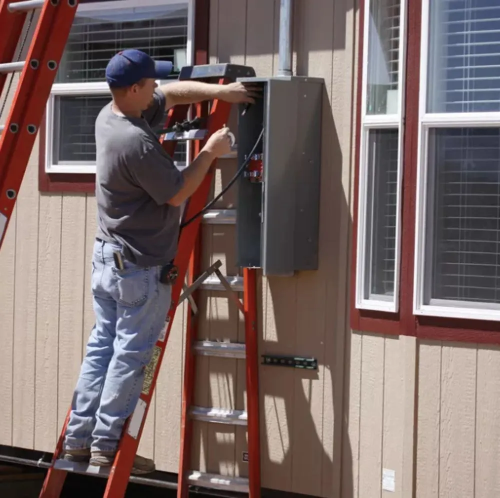 Slide of J&G Electricians