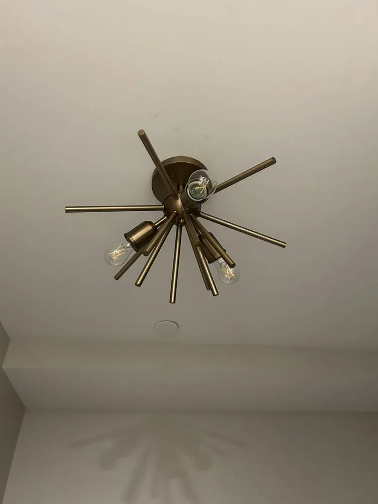 Slide of J&G Home Essentials