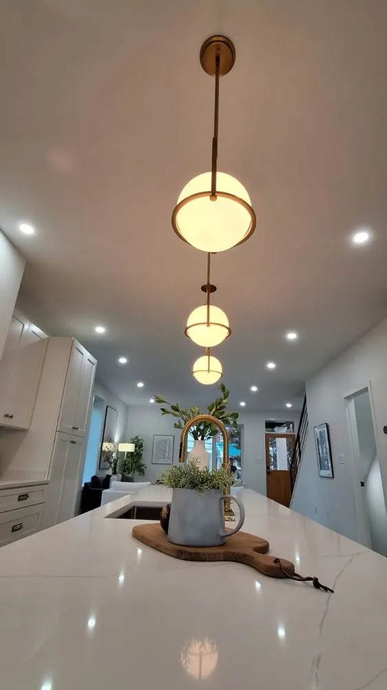 Slide of JGR Electric Services