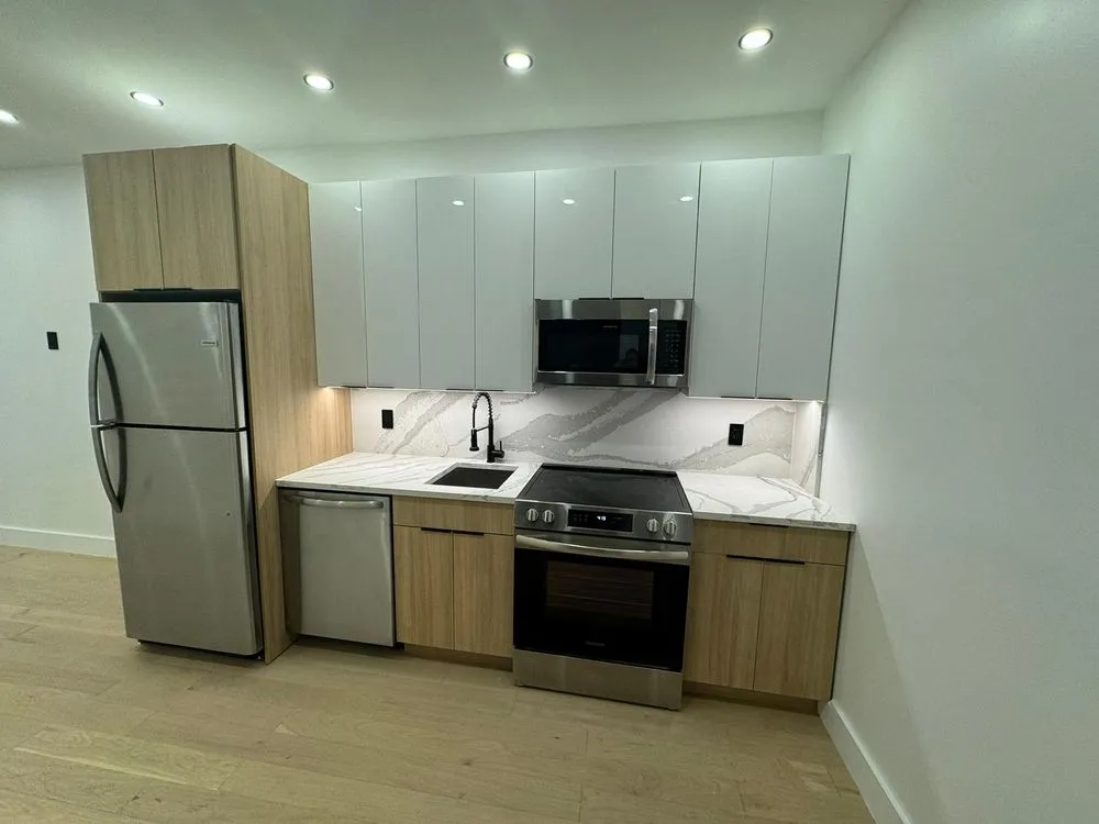 Slide of JHG Electric