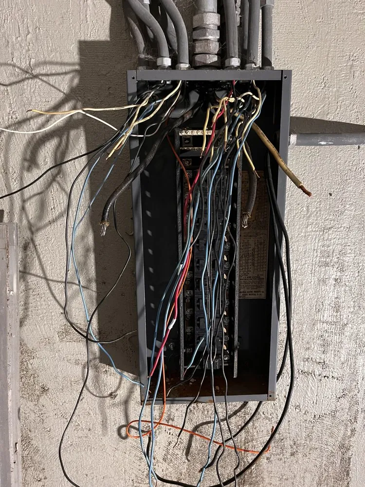 Slide of JHR Electrical