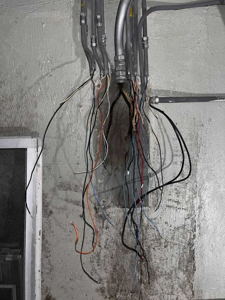 Slide of JHR Electrical