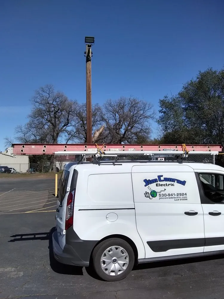 Slide of Jim Conrad Electric