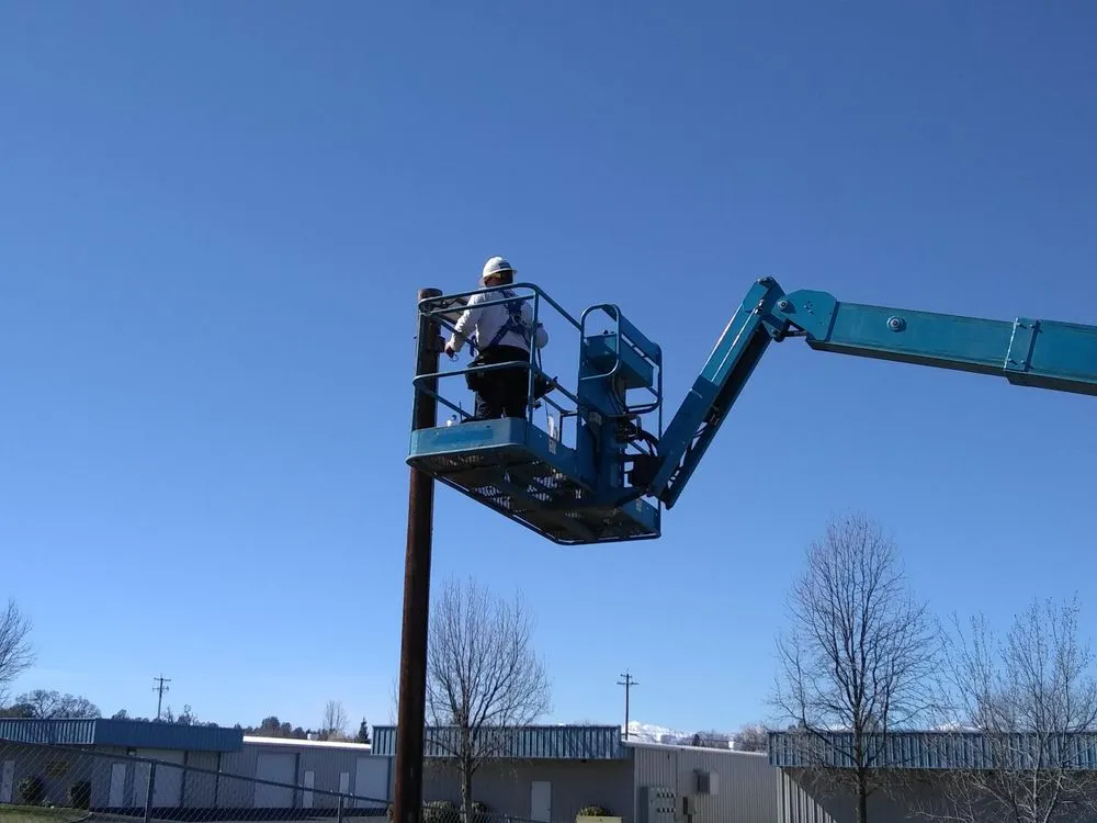 Slide of Jim Conrad Electric