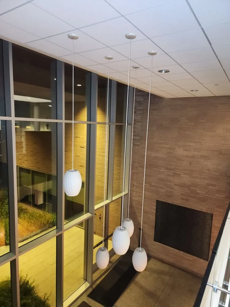 Professional electrician providing electrical repair in ,