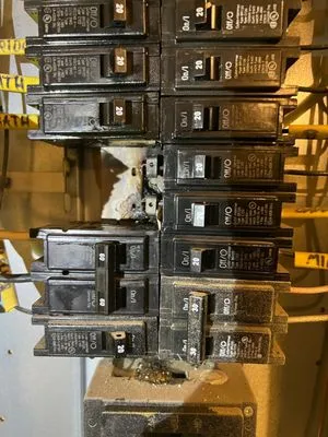 Jimenez Handyman Logo