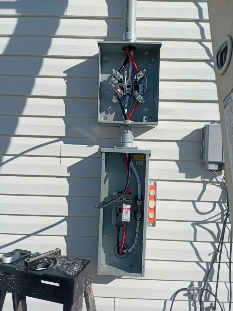 Slide of Jimmy J Electric