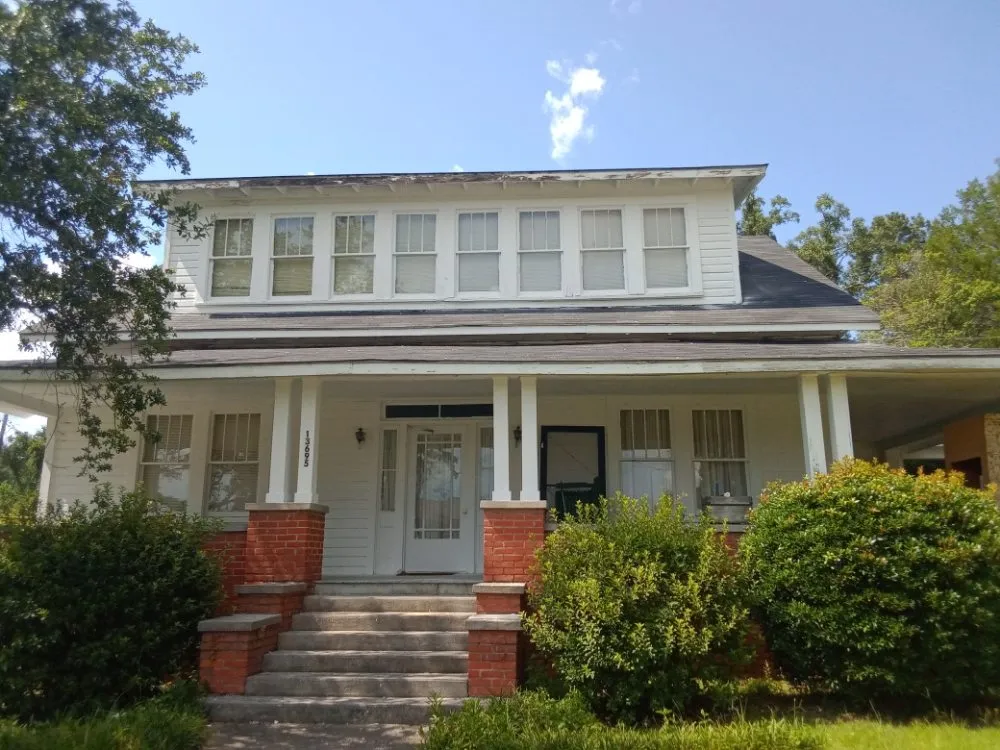 Slide of Jimmy's Handyman Services Plus