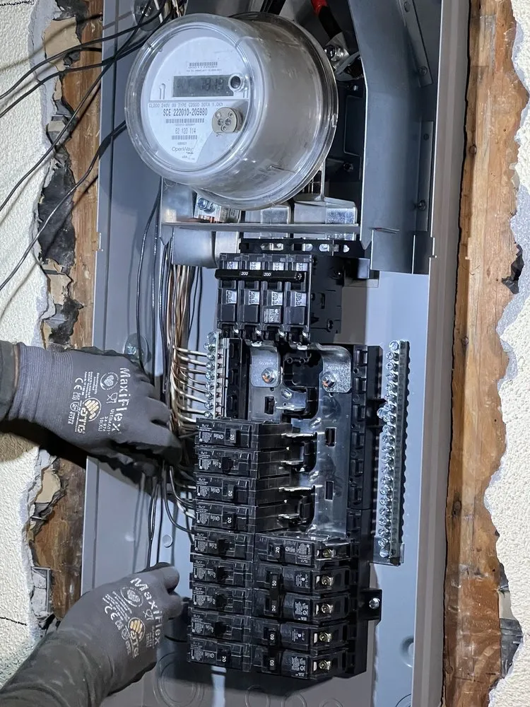 Slide of JIMZ ELECTRIC