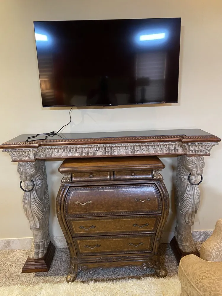 Licensed lighting installation in , by JIREH Drywall and Painting