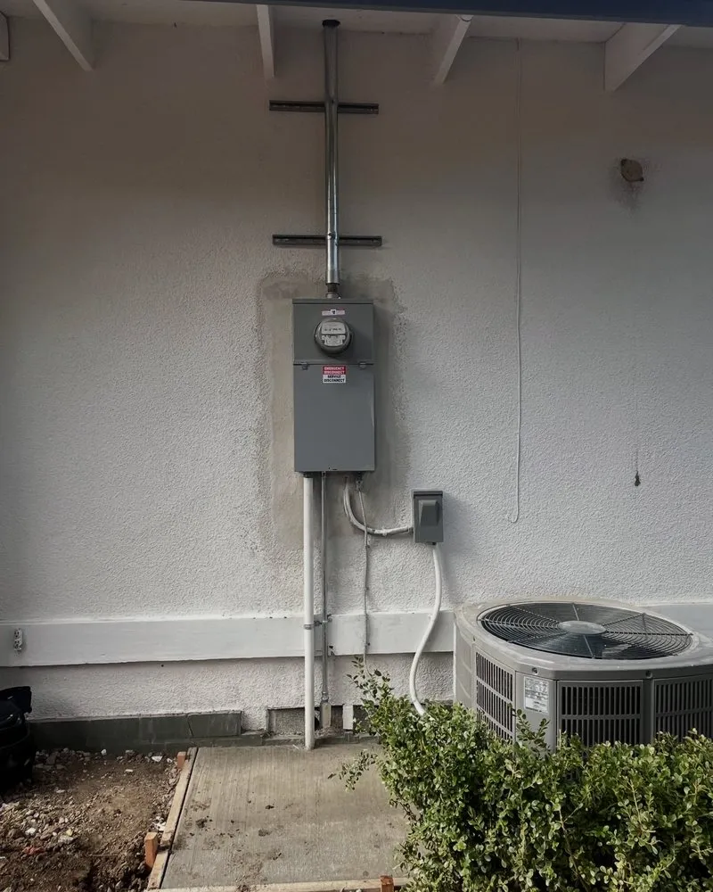 Expert electrician providing emergency electrical service in Panorama City, CA - Jireh Electric