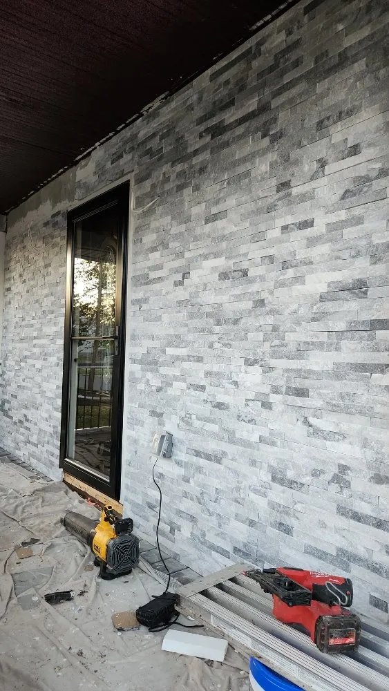 Slide of J&J Benitez