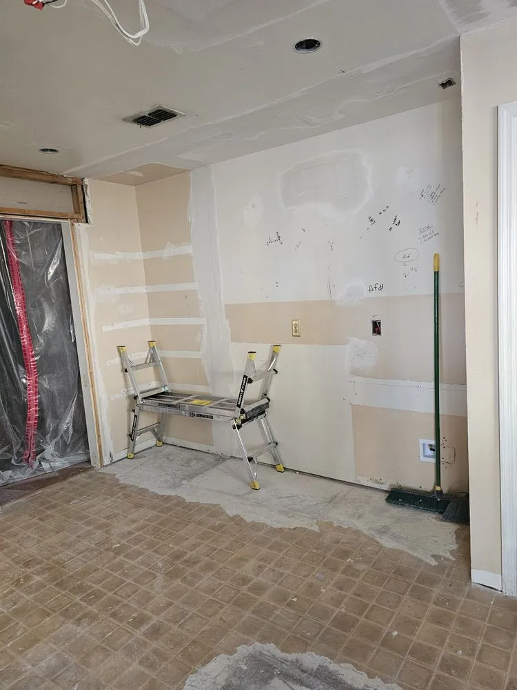 Reliable lighting installation service in ,  - J&J Custom Remodeling