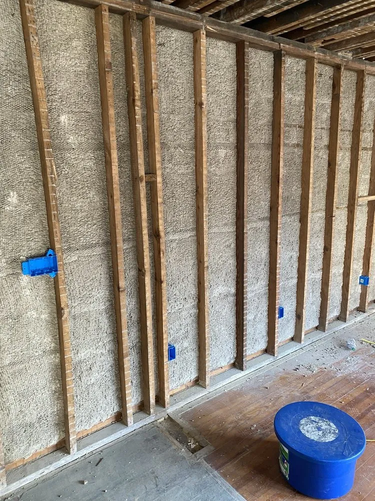 Slide of J&J Electric