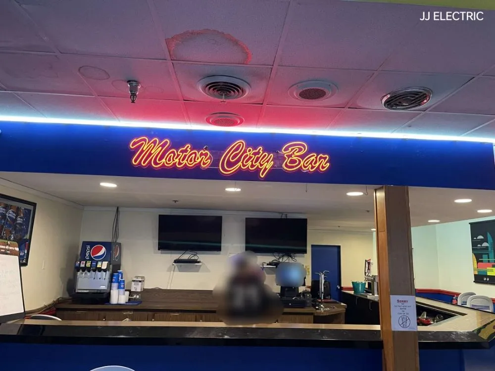 Slide of JJ Electric