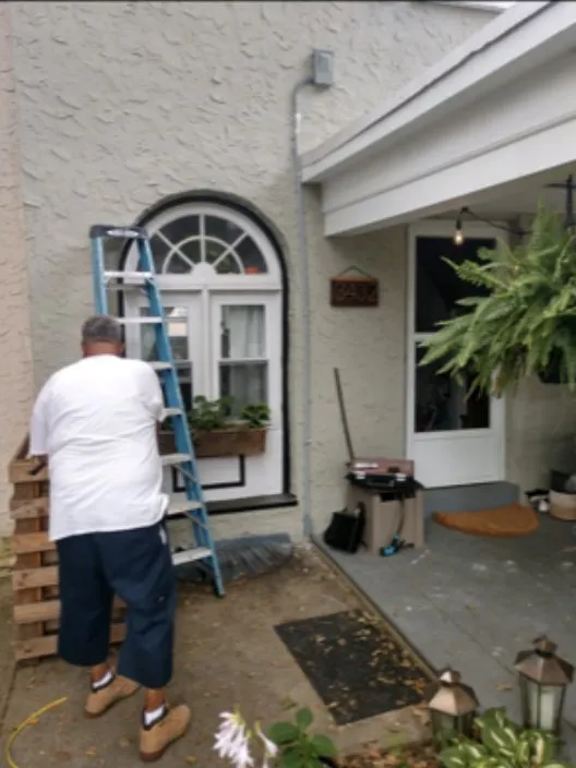 Slide of JJ Electric