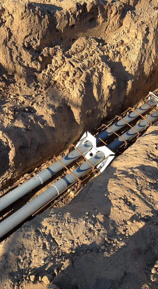 Slide of J&J Electric