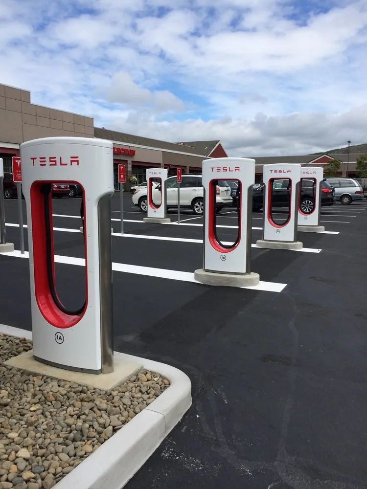 Slide of JJ Electric Service