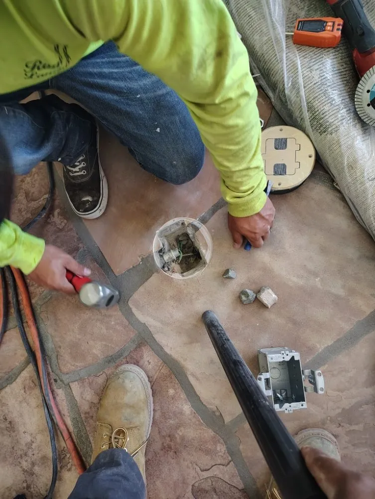 Slide of J&J Electrical