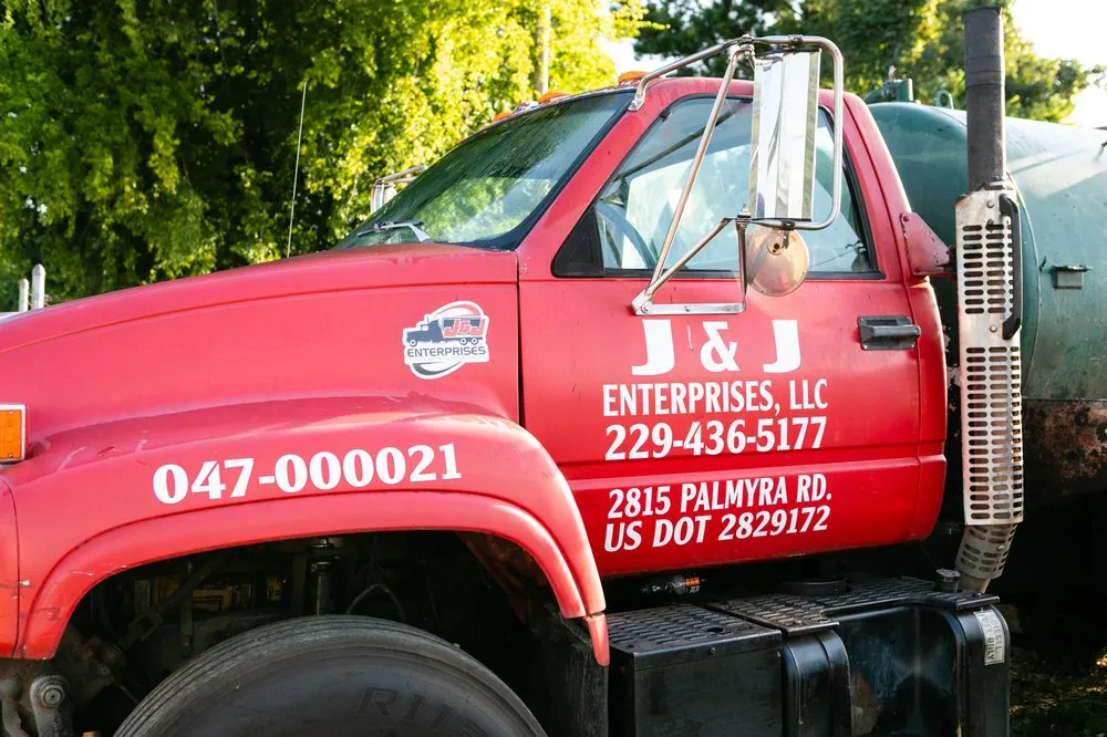 Reliable electrician providing lighting installation in , 