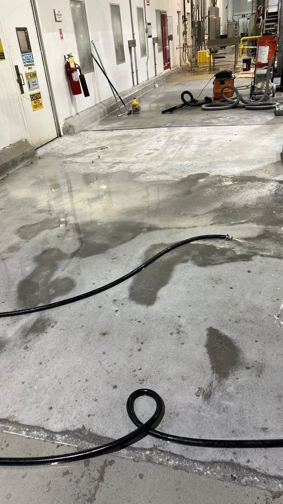 Slide of JJ Handyman Renovations