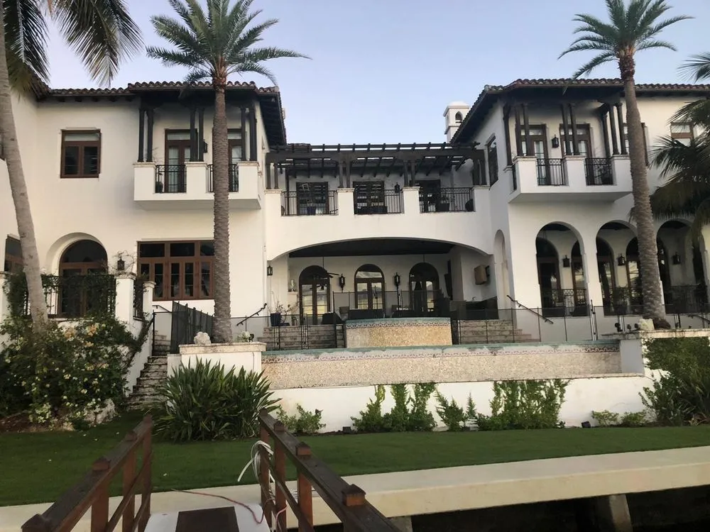 Slide of J&J Miami Electrical Services and Repairs