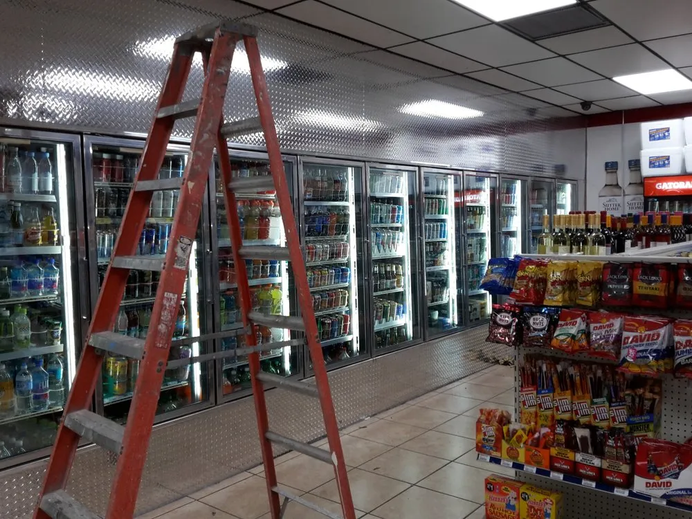 Reliable electrician providing circuit breaker repair in Opa Locka, FL - J&J Telecom Electric
