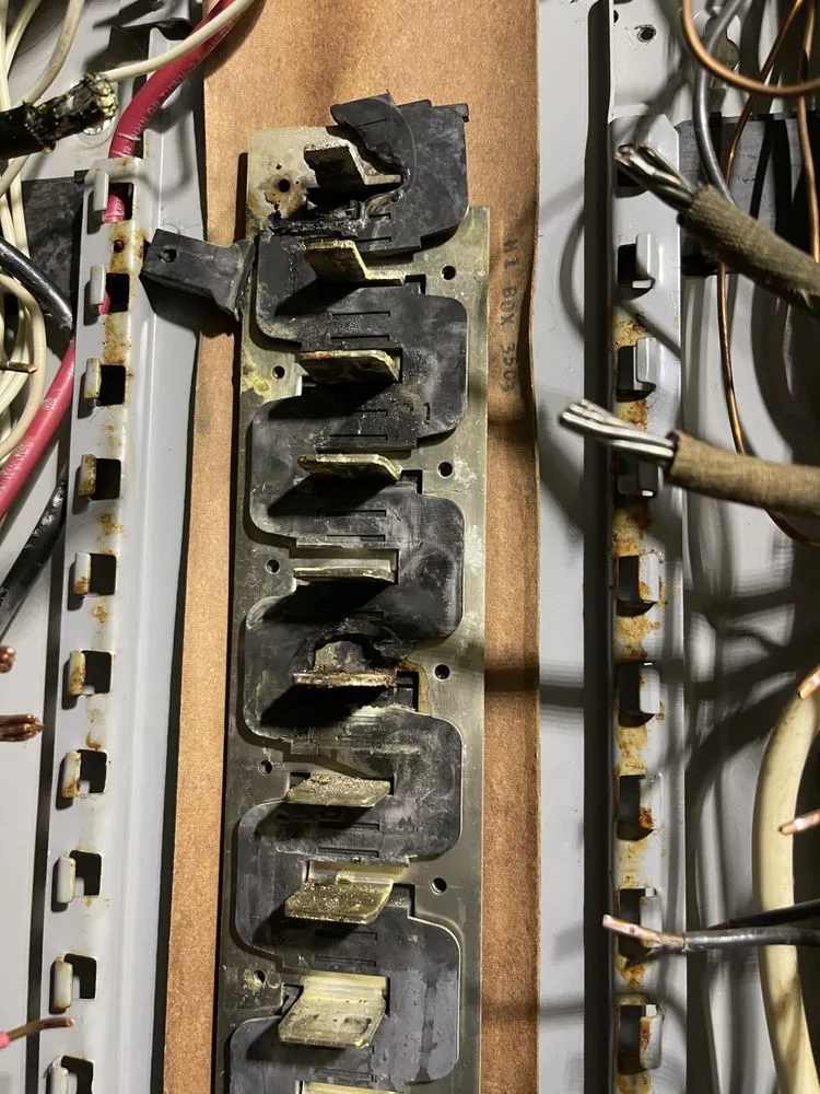 Reliable electrician providing emergency electrical service in McKnight, PA - JJM Electric