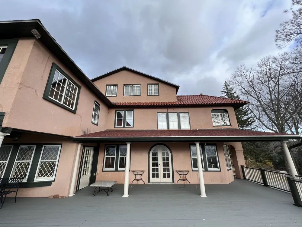 Slide of JJMorrisconstruction