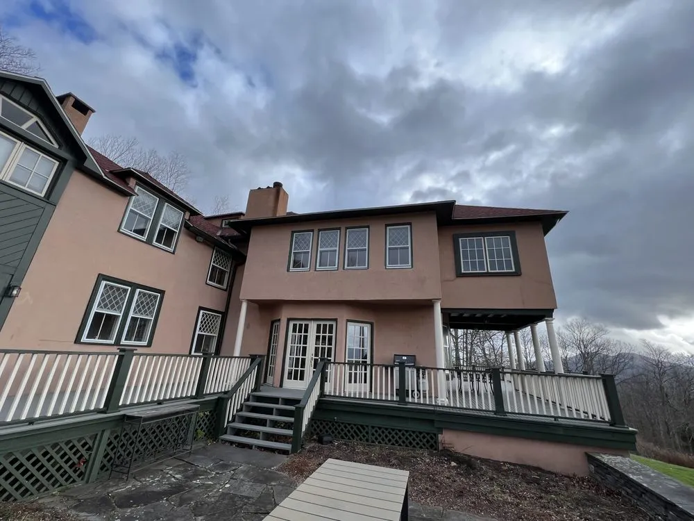 Slide of JJMorrisconstruction